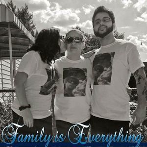 Meet your Posher, Eva